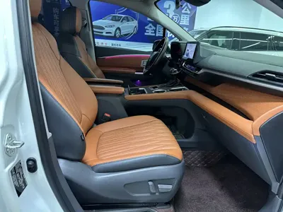 Toyota Granvia