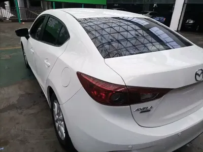 Mazda 3 Axela