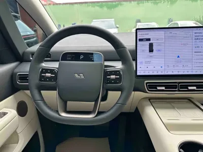 Li Auto Li MEGA