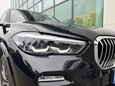 BMW X5 (Import)