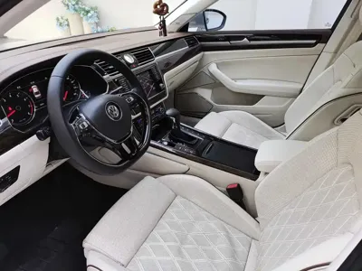 Volkswagen Phideon
