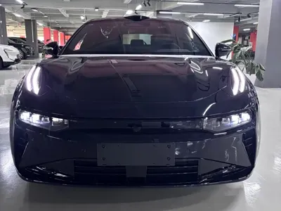 Zeekr 001