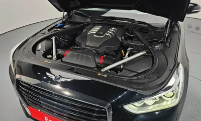 Genesis EQ900