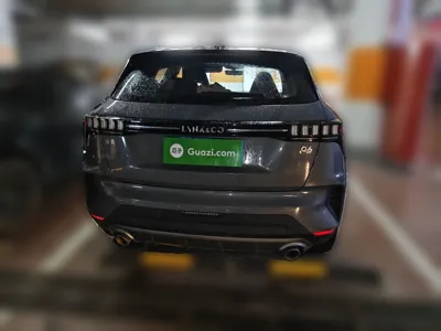 Lynk & Co 06