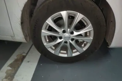 Roewe i5