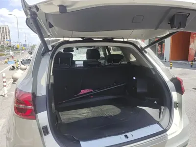 Hongqi Hongqi HS5