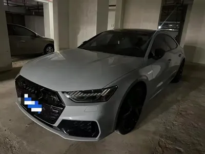 Audi A7L