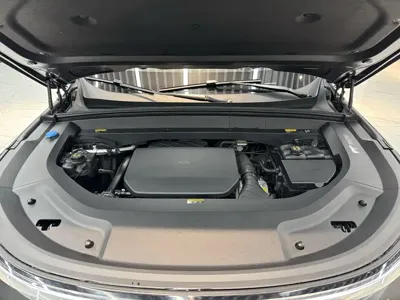 Li Auto Li L8