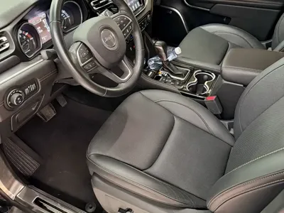 Jeep Grand Commander