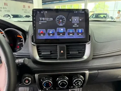 Toyota Yaris L