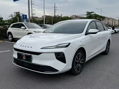 Roewe 荣威D6