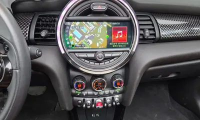 MINI Cooper Convertible
