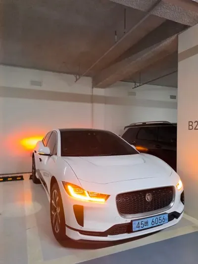 Jaguar I-Pace