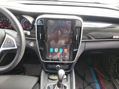 BYD MAX