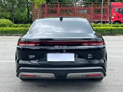 BYD 汉L