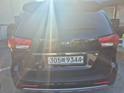Kia Canival