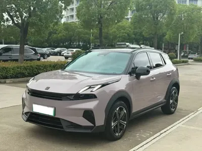 Lynk & Co 06 EM-P