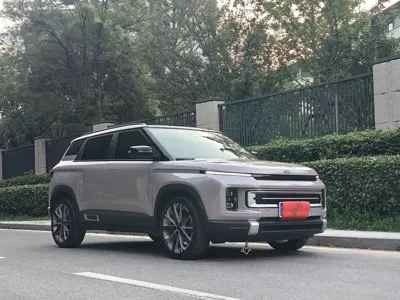 Geely ICON
