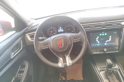 Roewe i5