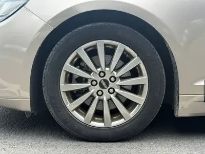 Lincoln MKZ