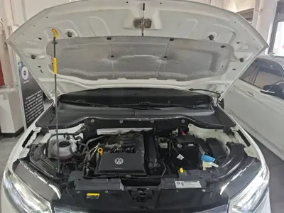 Jetta VS5