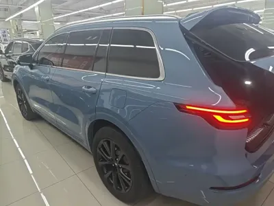Li Auto Li ONE