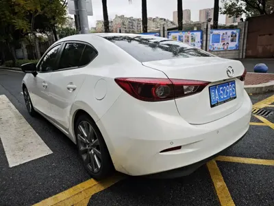 Mazda 3 Axela