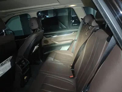 BMW X5 (Import)
