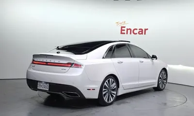 Lincoln MKZ