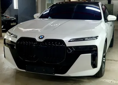 BMW 7-Series