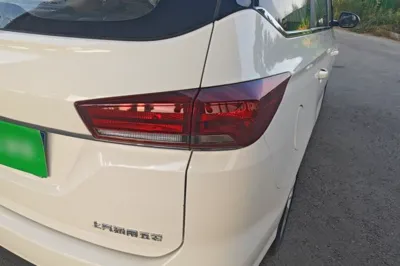 Baojun 360