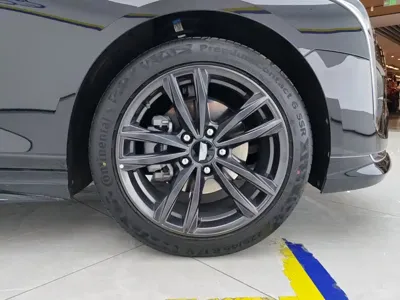 Cadillac CT4