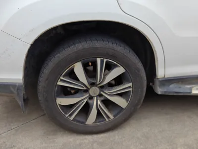 BYD S7