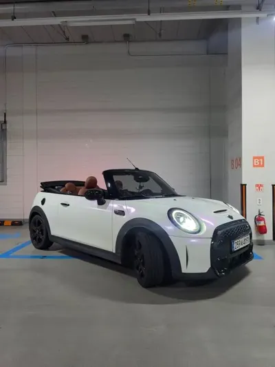 MINI Cooper Convertible