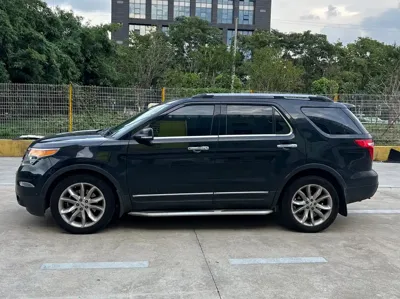 Ford Explorer (Import)