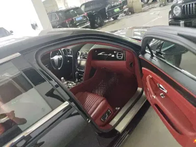 Bentley Flying Spur