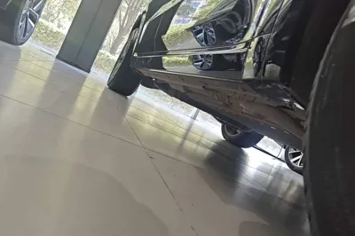 Li Auto L8