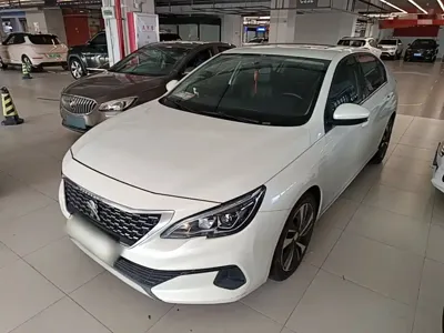 Peugeot 408