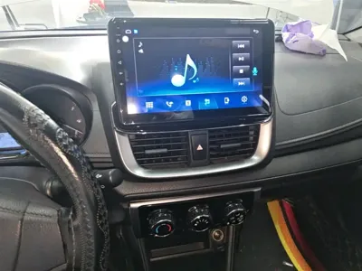 Toyota Yaris L