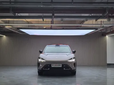 Xiaomi 小米YU7
