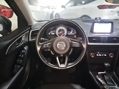 Mazda 3 Axela