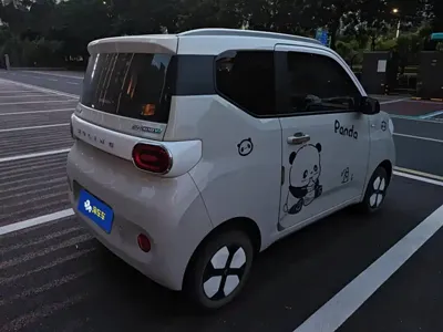 Wuling MINIEV