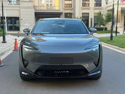 Avatr Avatr 11