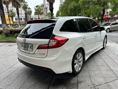 Honda Jade