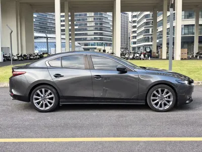 Mazda 3 Axela