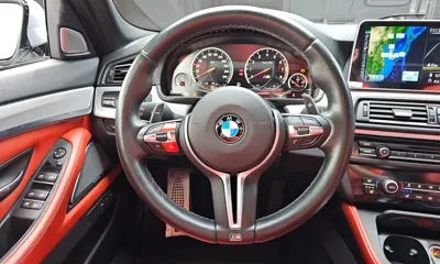 BMW M5