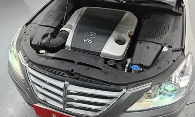 Hyundai Genesis
