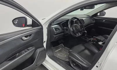 Renault-KoreaSamsung SM6
