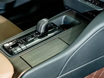 Toyota Crown (Import)