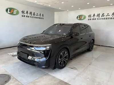 AITO 问界 AITO M8